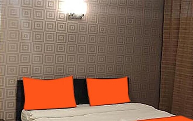 Fabhotel Plus Royal Galaxy I