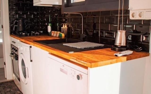 Prive Mini Homes & Camping