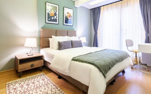 Missafir Flat With Superb Location in Nisantasi