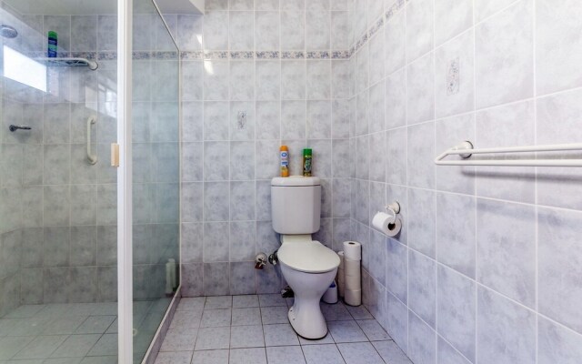 Laman Lodge, Unit 3, 15 Laman Street,