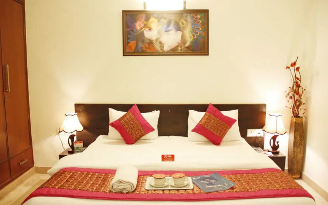 Oyo Rooms Noida City Centre 208