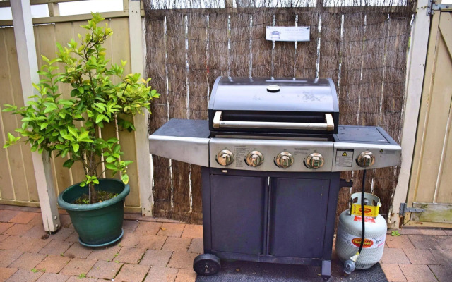 The Prince Albert Backpackers & Bar