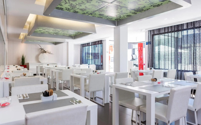 Migjorn Ibiza Suites & Spa