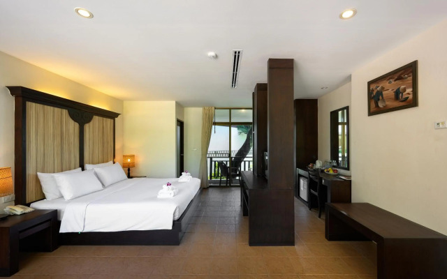 Patong Lodge Hotel