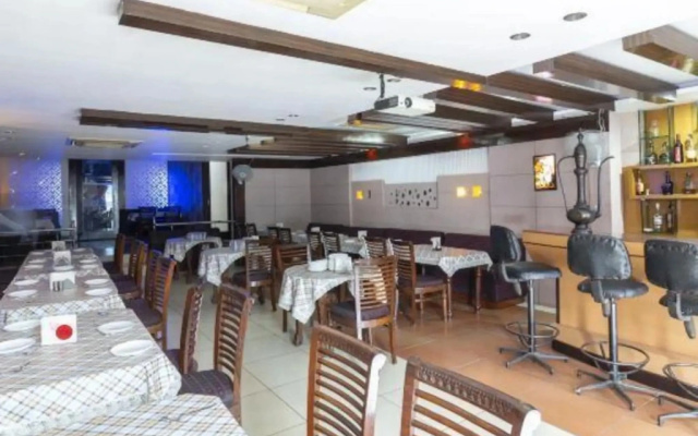 Hotel Parhar
