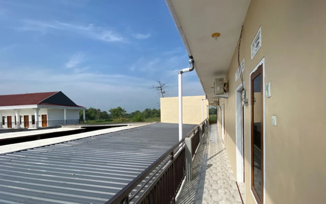 RedDoorz near Terminal Baru Pasuruan