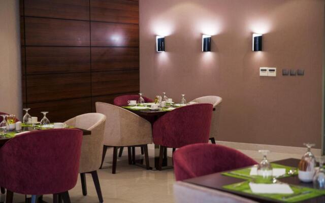 Motiara Hotel - Al Murouj