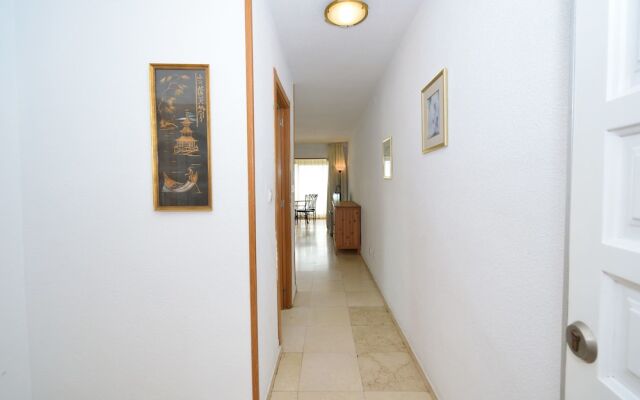 Los Caballos Apartment