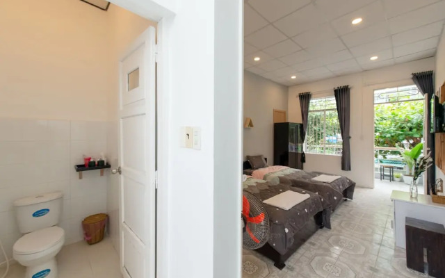 V3 Hostel