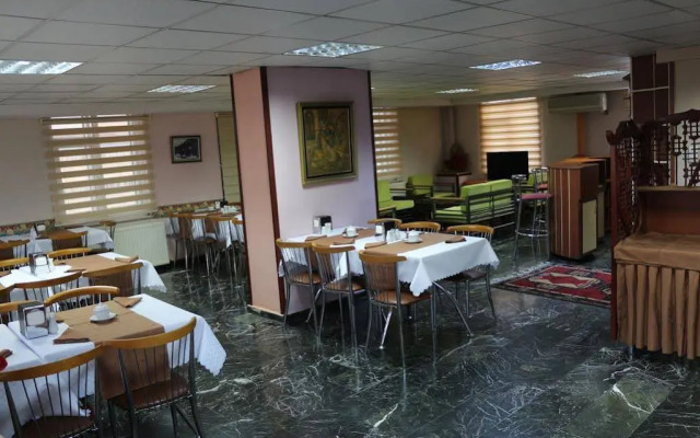 Yeni Hotel