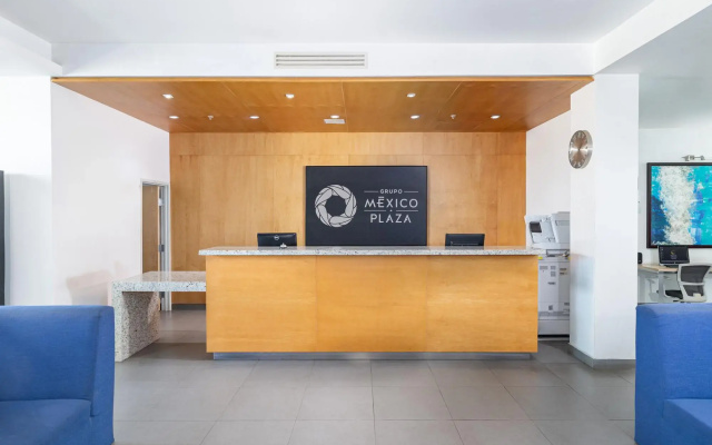 Hotel Express Mexico Plaza Aeropuerto