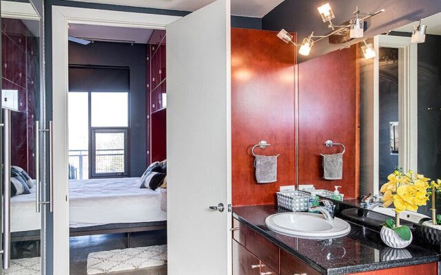 Convenient Condo Near Zilker & Barton Springs!