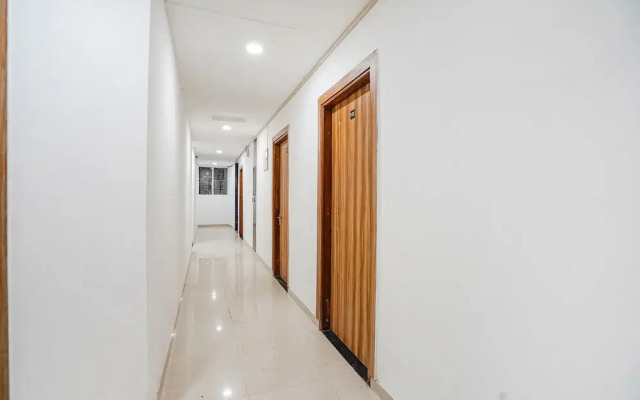 Fabhotel Wamson