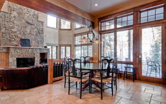 ResortQuest Bright Hope House