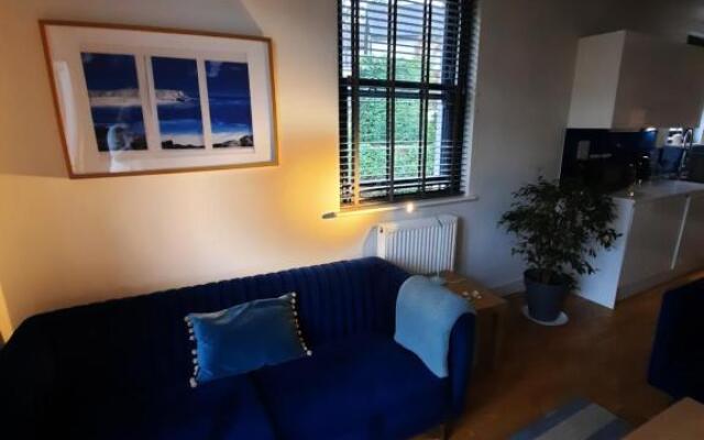 Oystercatcher number 6 , 2 bedrooms maidencombe village
