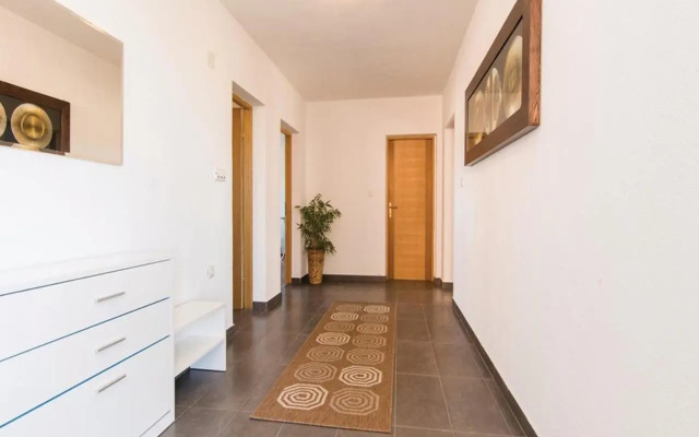 Villa Laura with pool, Budak, Zadar county