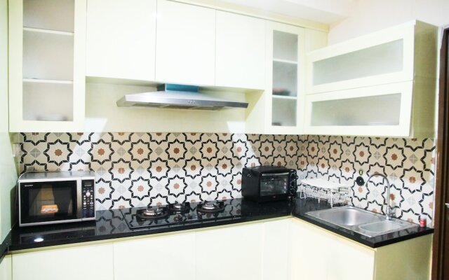 Modern Design 3br Hampton'S Park Apartment Near Cilandak