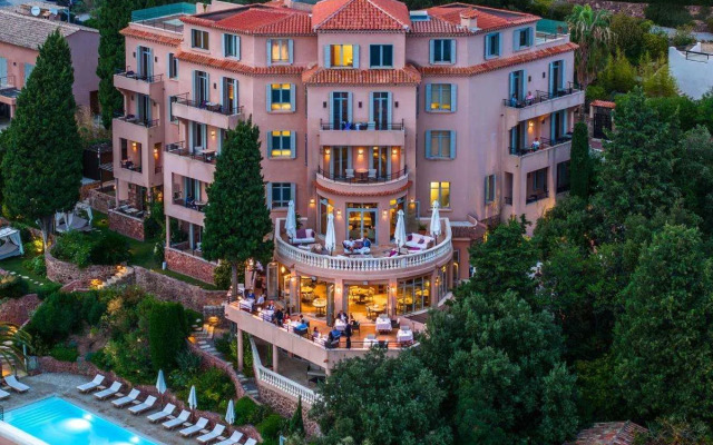 Tiara Yaktsa Côte d'Azur