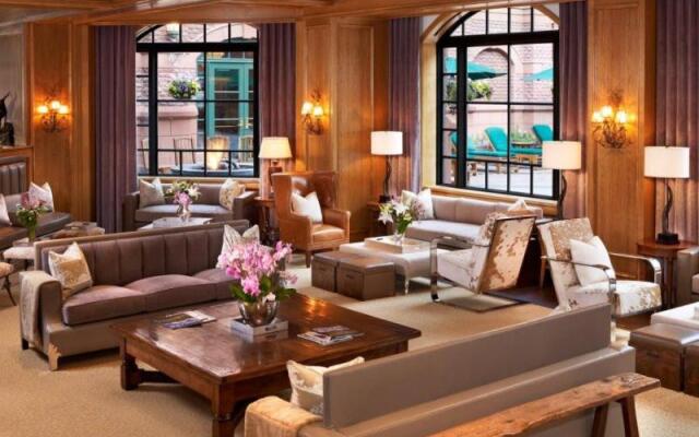 Aspen St. Regis 3 Bedroom Residence Club Condo, Walk to Lifts