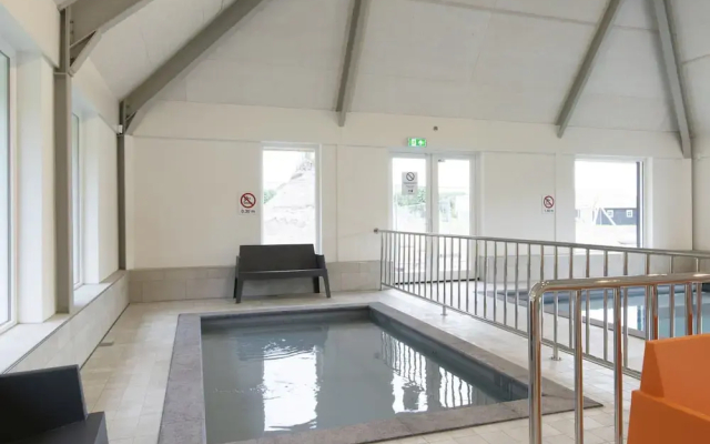 Chalet in Eindhoven Near Green Forests