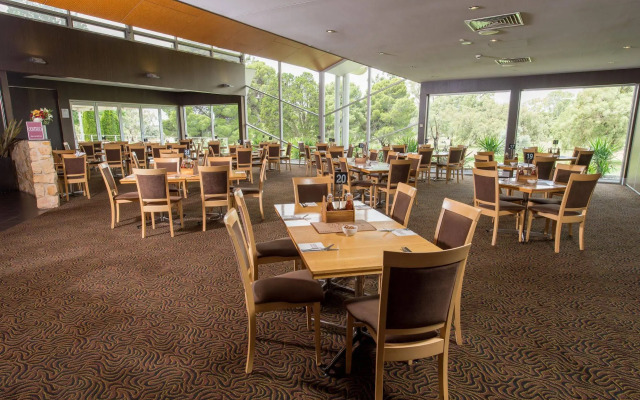 Renmark Resort
