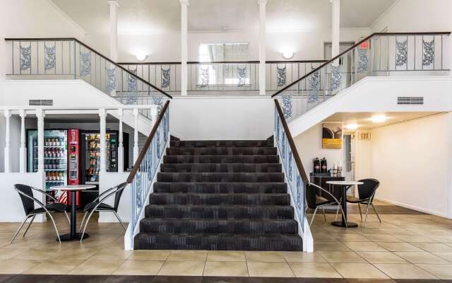 Studio 6 Alexandria, LA