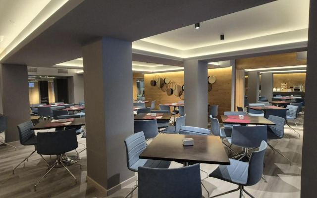 The Alassia Hotel