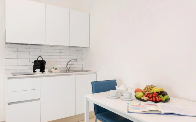 Spanish Steps Lovely Apartment