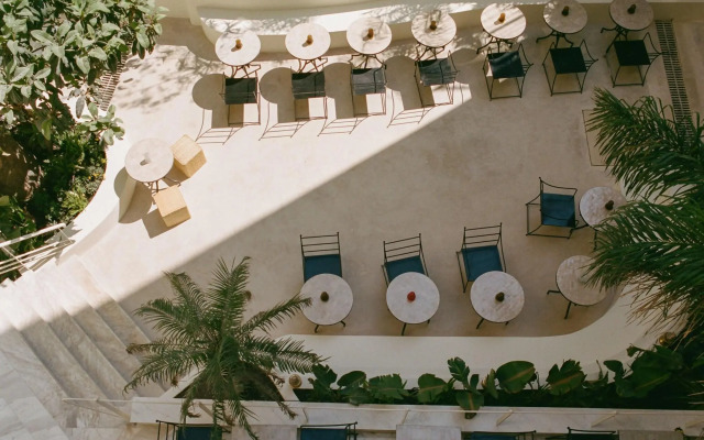 Apollo Palm Hotel