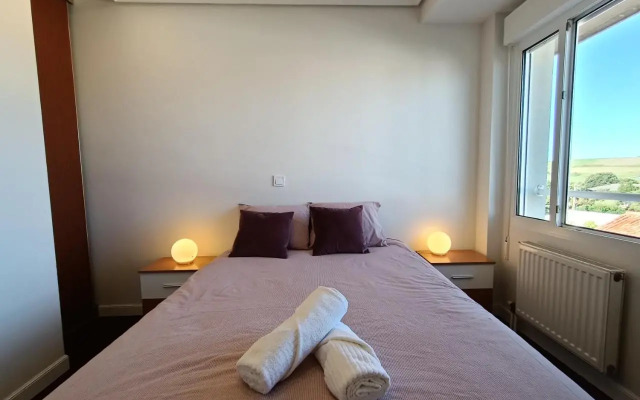 Bonito duplex cerca de la playa y de Santander