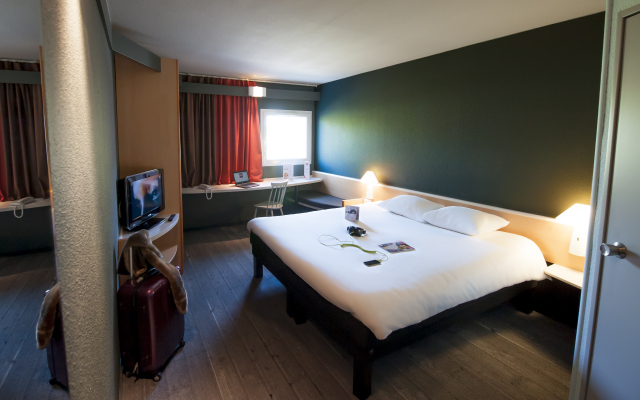 ibis Nantes Saint Herblain