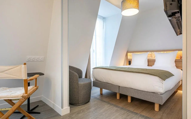 Dantan Hotel