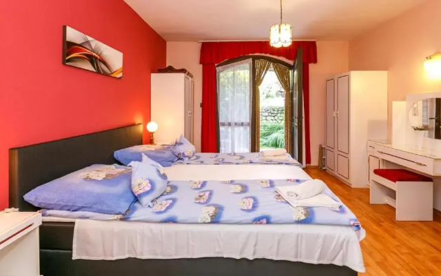 Steinhaus Bed & Breakfast