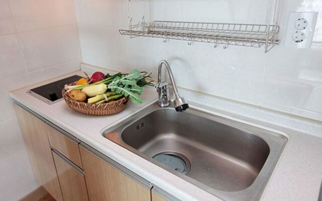 Namhae Jijok Pension