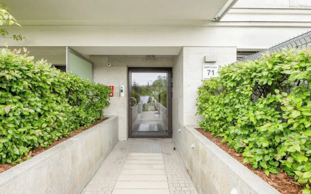 Nad Brzegiem Wisły Warszawa by Renters