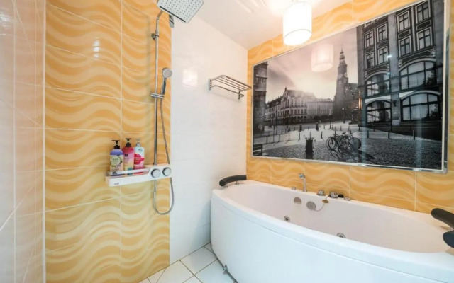 Zara Hotel Peace Square