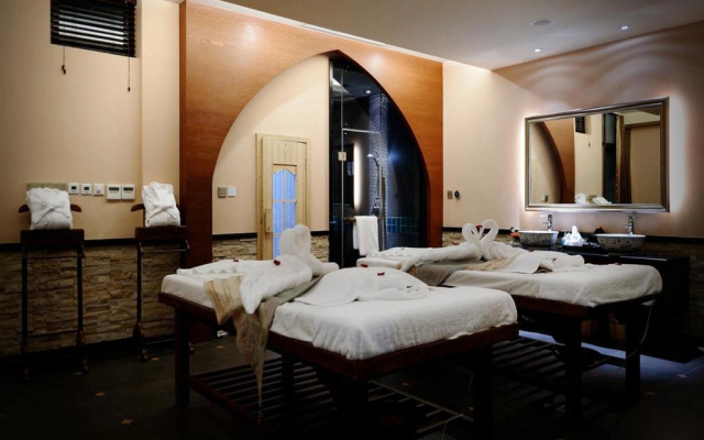 Regalia Resort & SPA (Tangshanzhen, Nanjing)
