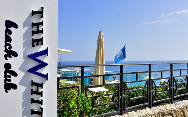 White City Beach - Adults Only