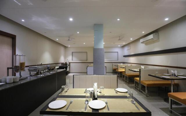 Hotel Ashray Inn Express
