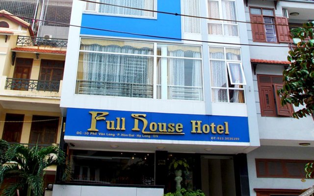 AHA Full House Hotel