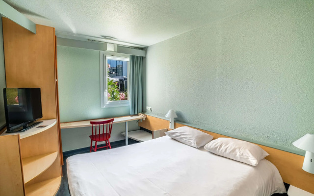 ibis La Roche sur Yon