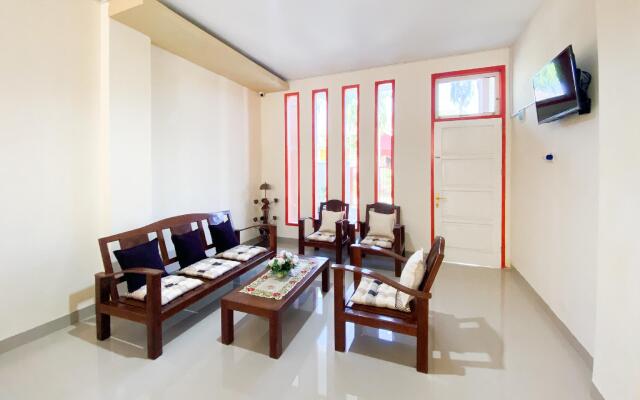 OYO 3092 Falah Residence Syariah