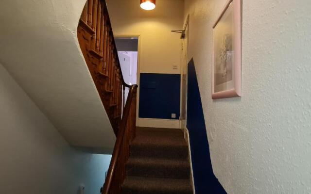 17 Bridge St, 3 bedroom flat