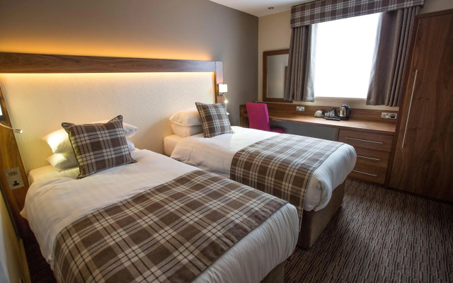 Mondo Hotel