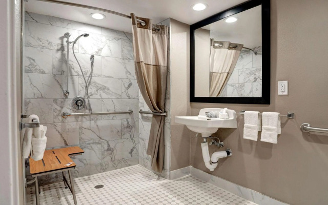 Motel 6 Eureka, CA – Redwood Coast