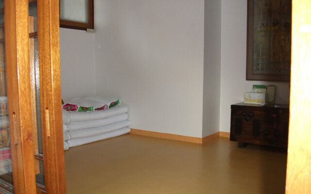 Hyosunjae Hanok Guesthouse