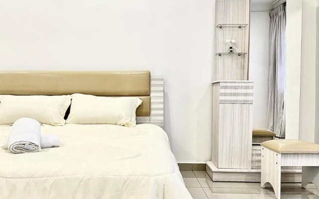 Ipoh Deluxe Family Home by Verve (14 Pax) EECH04
