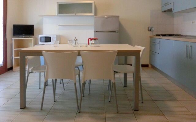 Michelangelo Beach Apartements