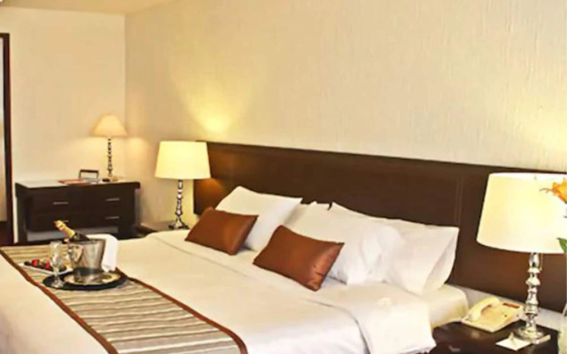 CEO Hotel Business Class