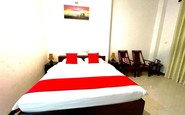 Hikka Holiday Inn